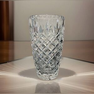 Fine Cut Crystal Vase 7.25” Estate Quality Clear Crystal Deep Starburst Base